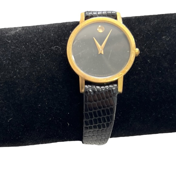 MOVADO MUSEUM CLASSIC 28MM LADIES WATCH main image 9